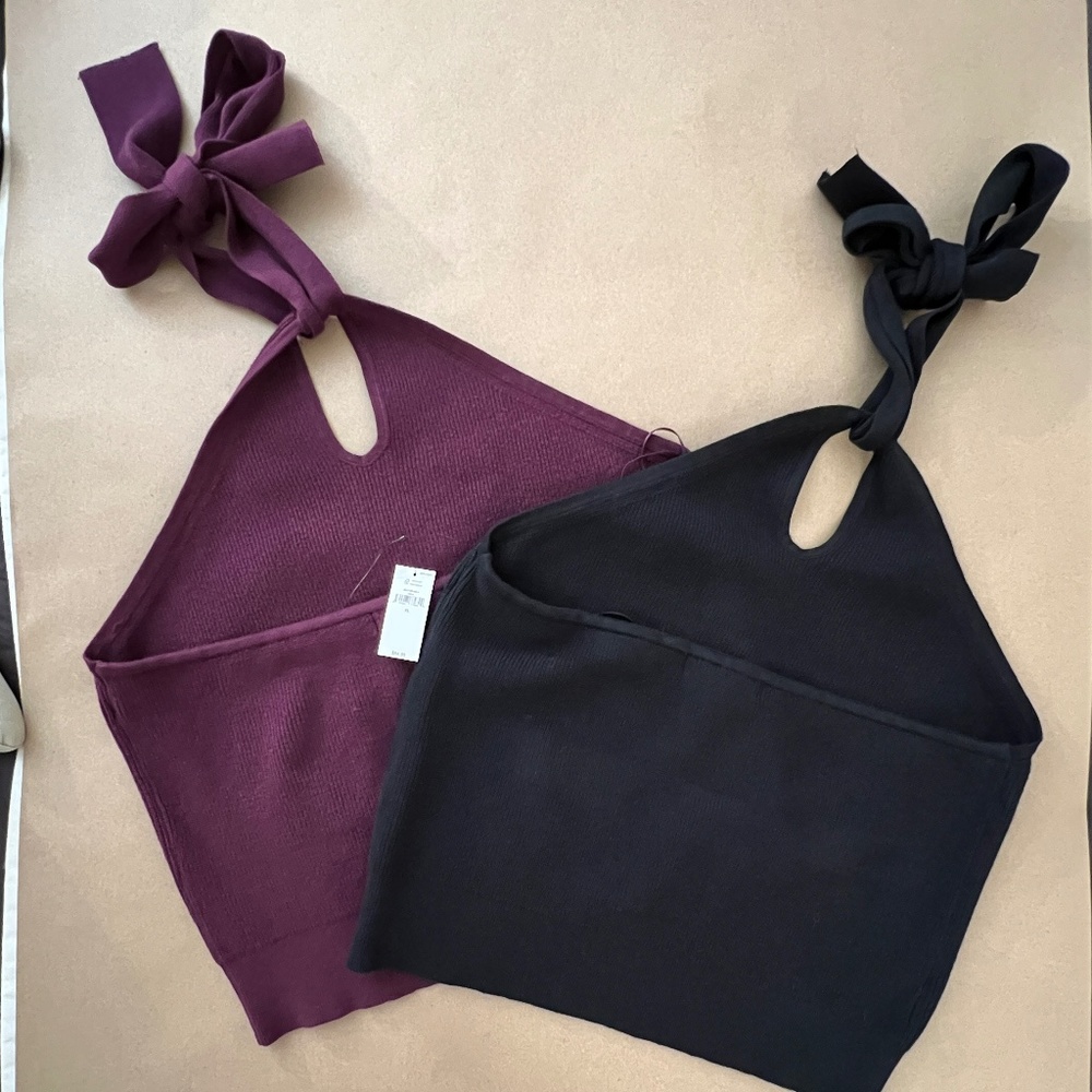 BANANA REPUBLIC HALTER TOPS